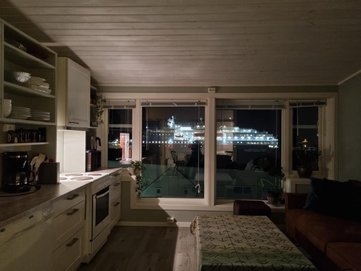 Loftsleilighet Midt I Sentrum Skjervoy Exterior foto